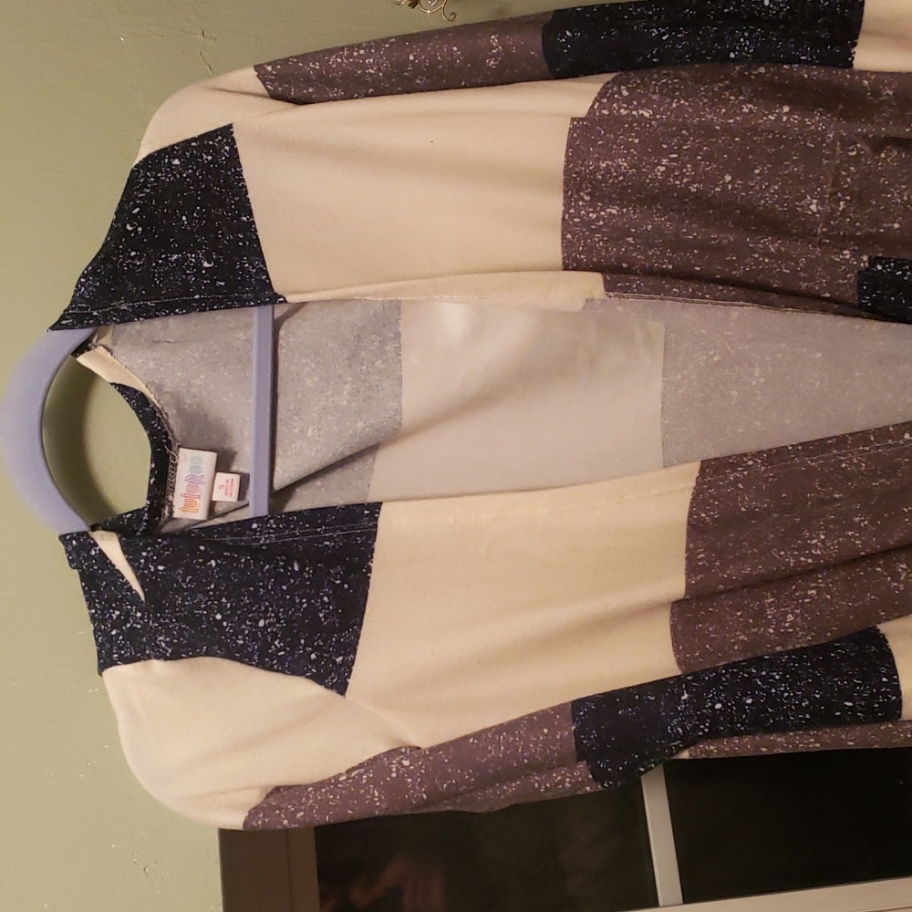 Lularoe small Caroline